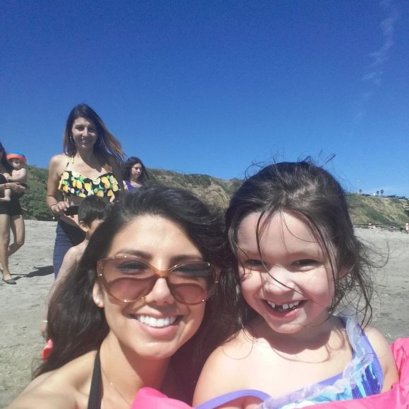 Meet your Posher, Aileen - Picture 2 of 2